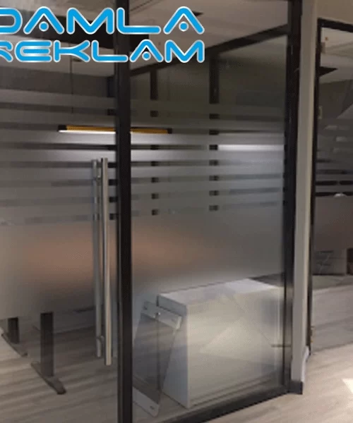 cam-dekor-folyo-kumlama-uygulama--1