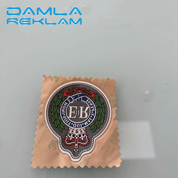 Kabartmalı Tekstil Etiket